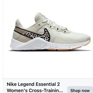 Women’s Nike legend essential 2 leopard white tennis shoes size 8